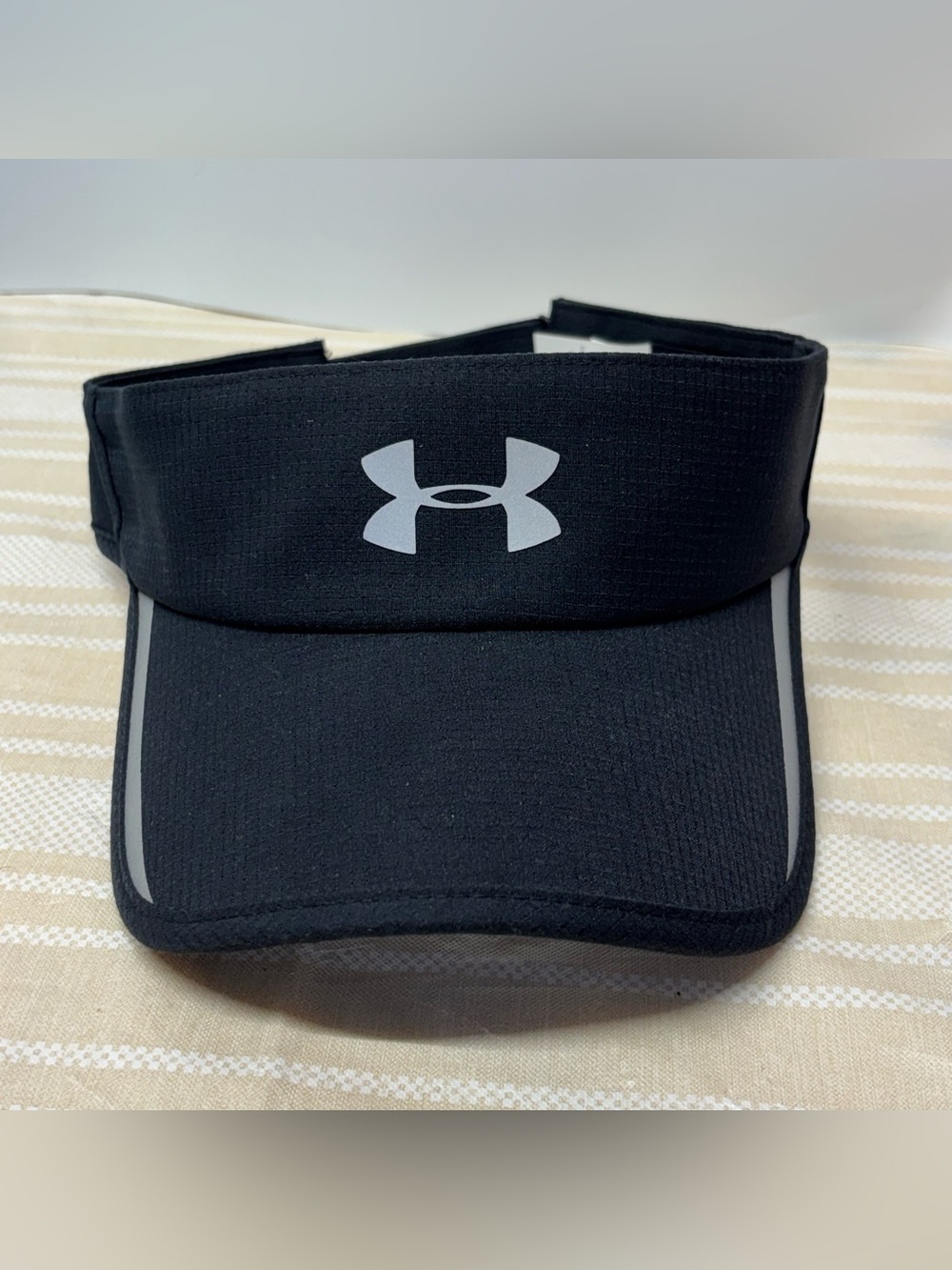 Under Armour Men's Heatgear Launch Run Visor Reflective Black OSFA Adjustable